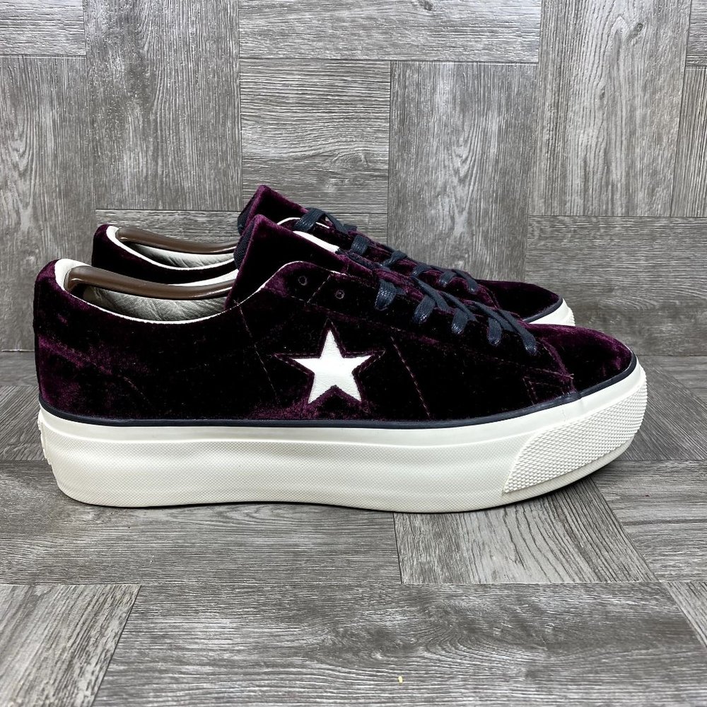 Converse One Star Platform Velvet Women size 11